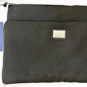 Bain x Miller Travel padded sectioned tech black nylon tablet/notebook case NWT